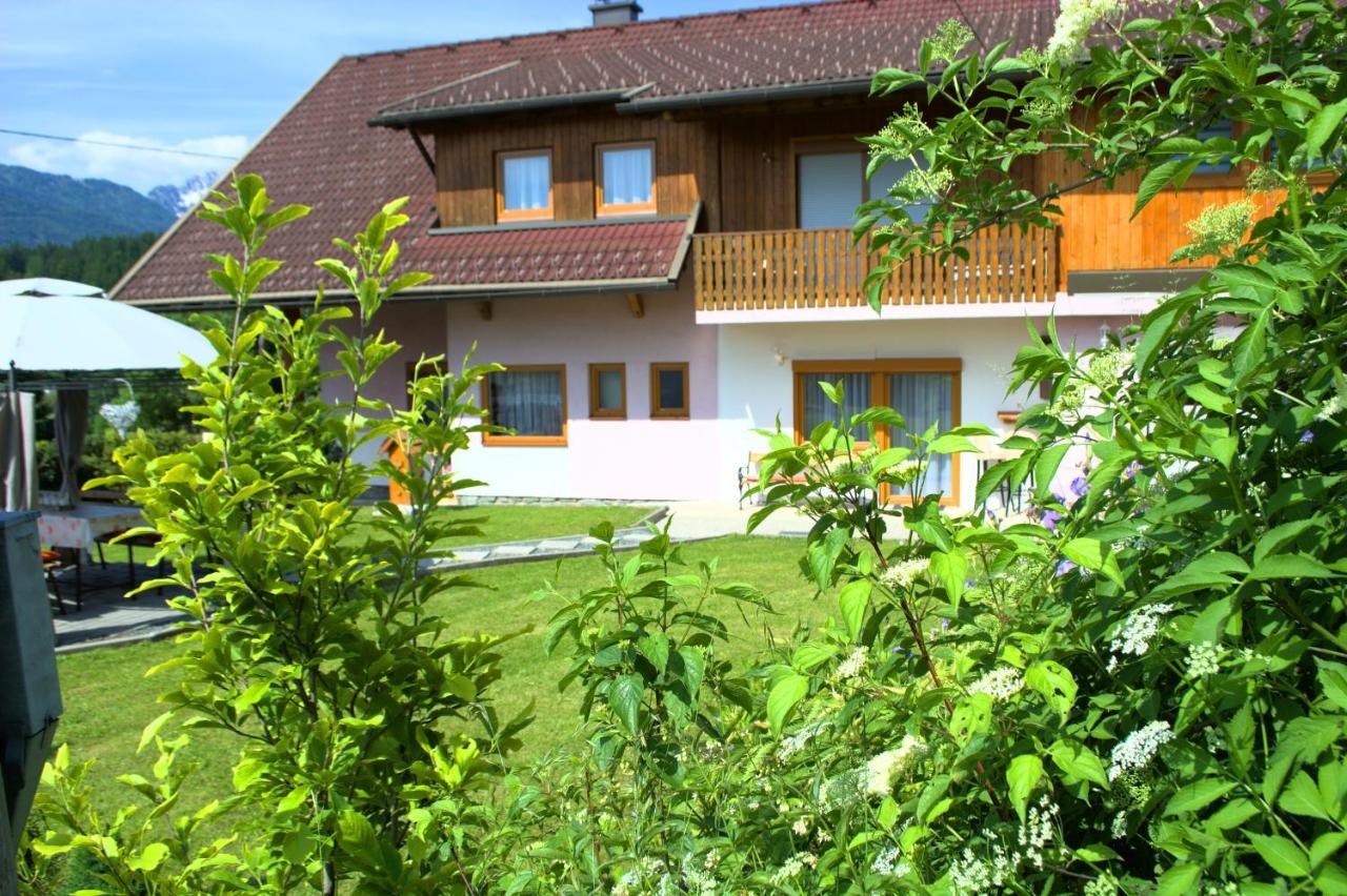 Appartamento Haus Sunshine Hermagor-Pressegger See Esterno foto