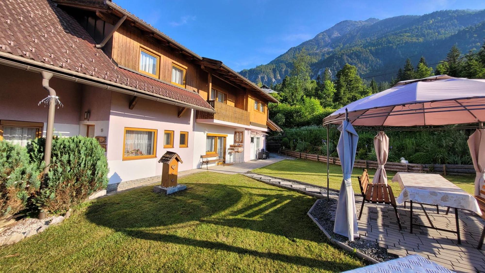Appartamento Haus Sunshine Hermagor-Pressegger See Esterno foto