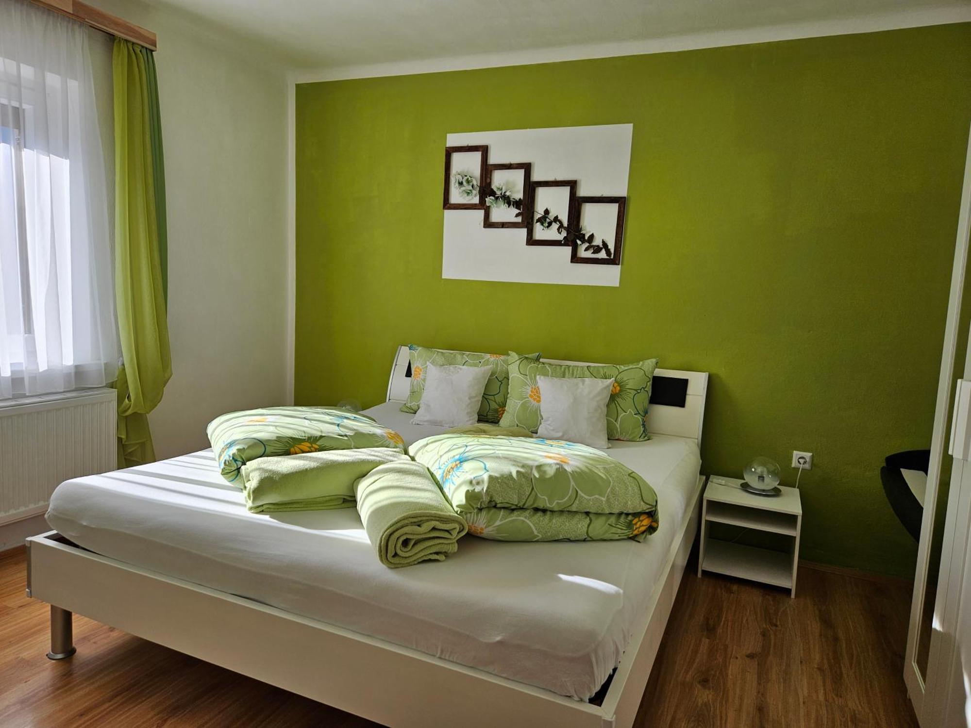 Appartamento Haus Sunshine Hermagor-Pressegger See Esterno foto